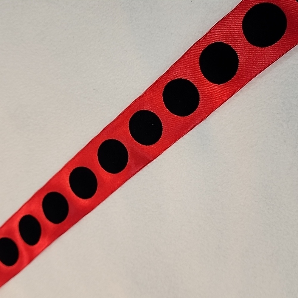 3 Rolls Ladybug Kirkland Wire-edged Ribbon, 1-1/2" x 122 yards approx total - Picture 3 of 8